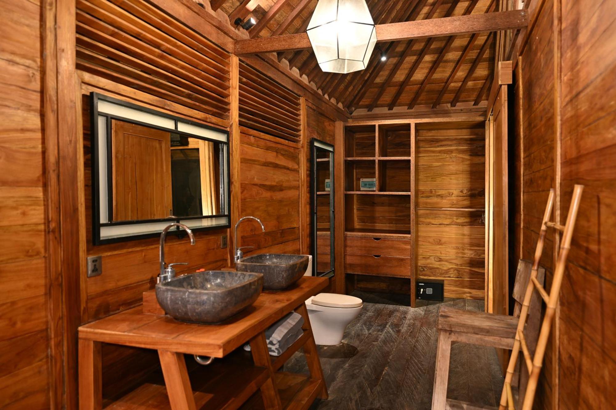 Canggu Wooden Green Paradise Exterior photo