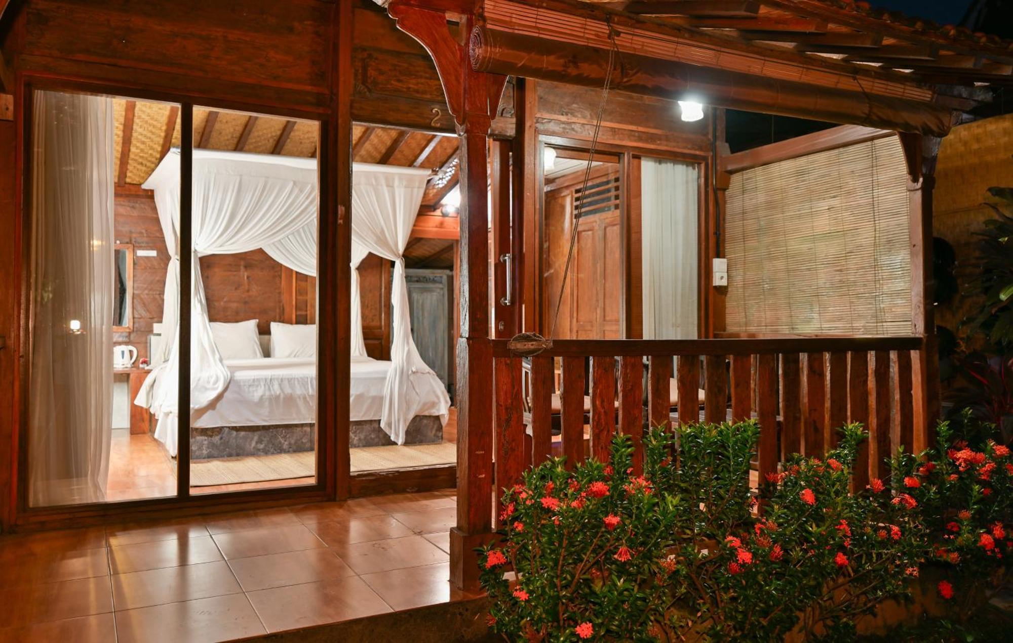 Canggu Wooden Green Paradise Exterior photo